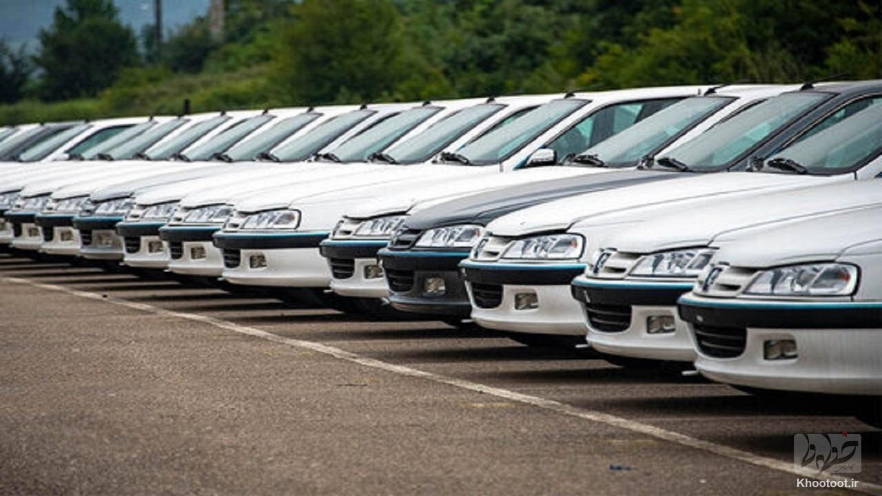 قیمت‌های جدید ایران خودرو متوقف شد